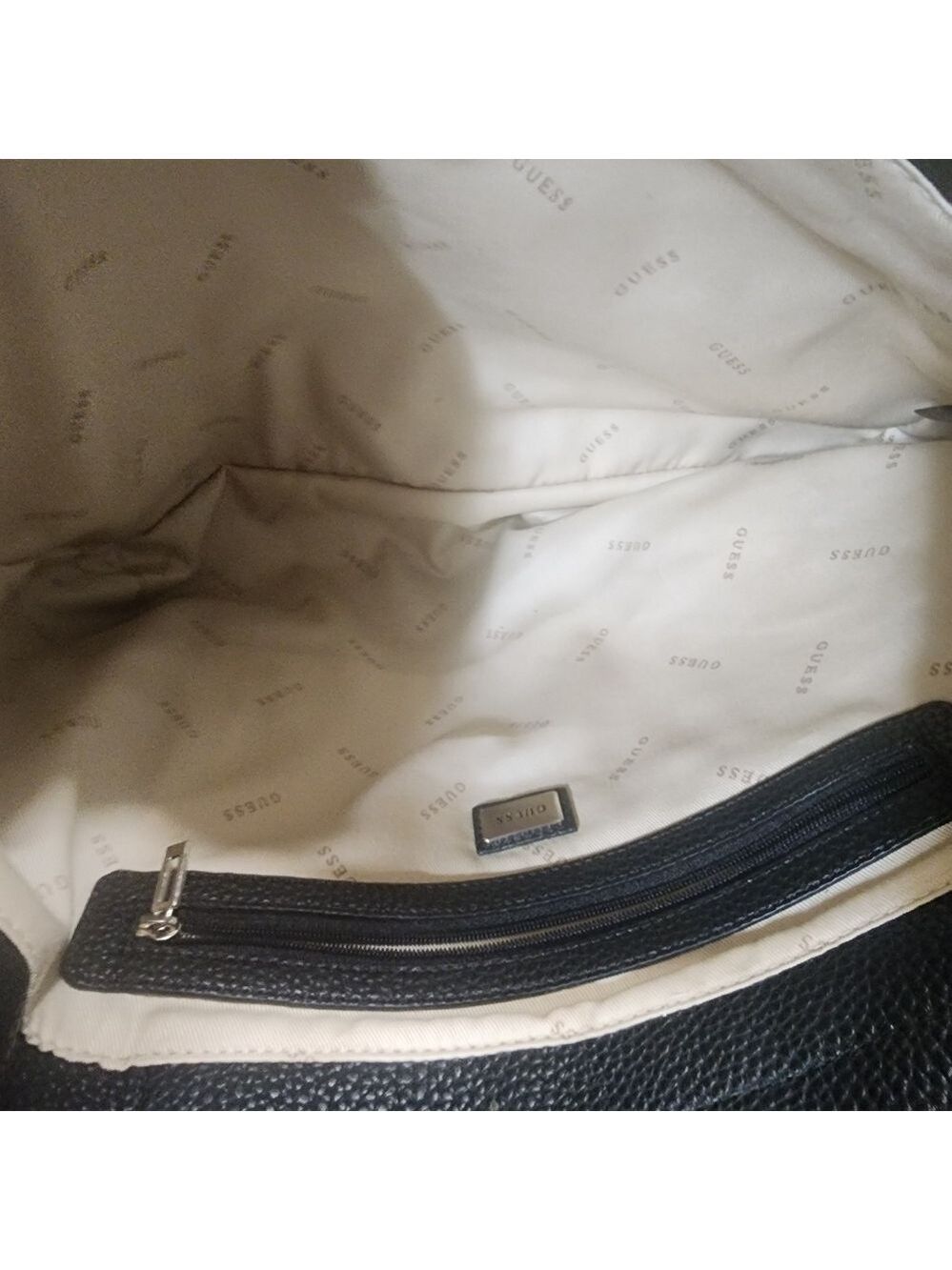 Brand New Guess tote bag - Picture 14 of 17